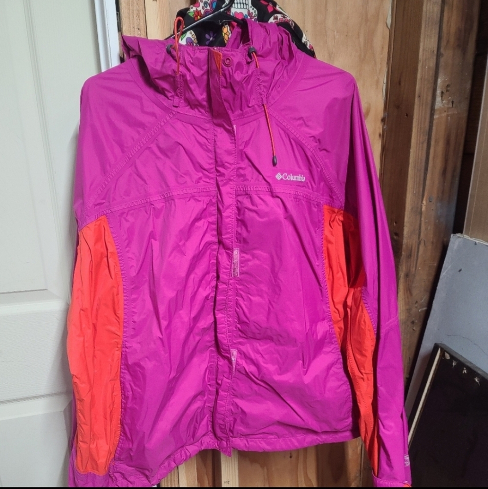 Columbia rain jacket